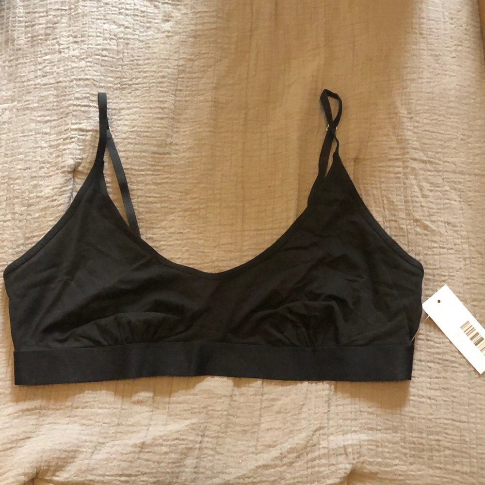 Kotn new with tags triangle bra size XXL